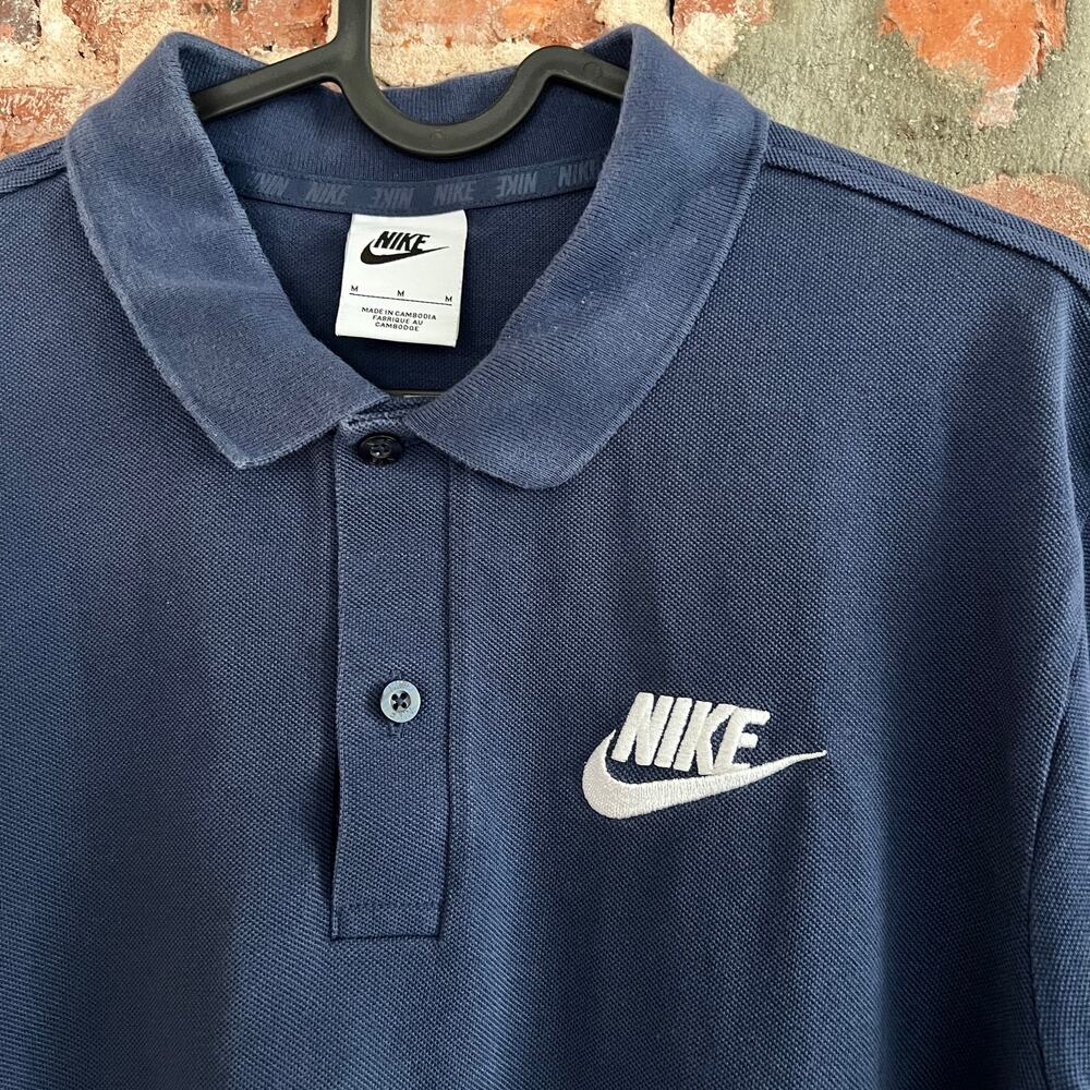 Nike White Label Tag Men's Navy Polo Shirt  M 21x28